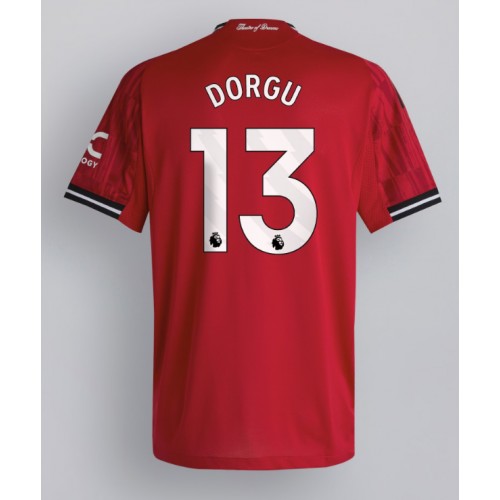 Maglia Calcio Manchester United Patrick Dorgu #13 Prima Divisa 2025-26 Manica Corta
